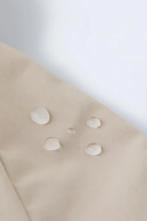 PARKA CORTA CAPUCHA WATER REPELLENT