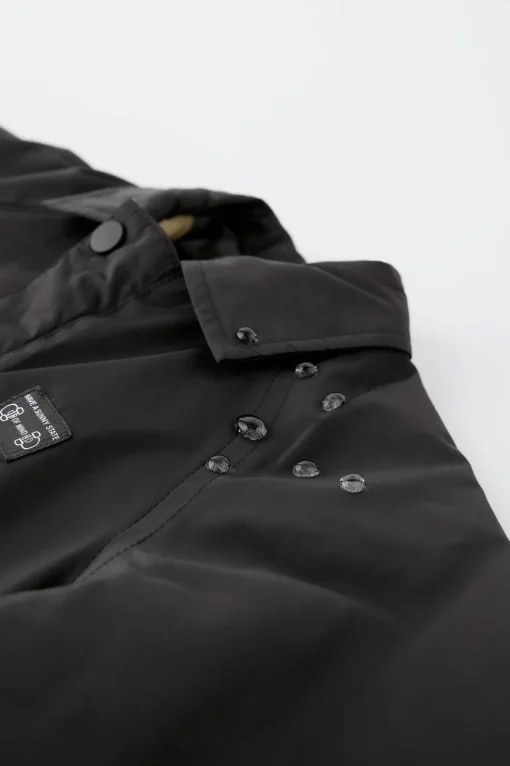 PARKA LIGERA ETIQUETA