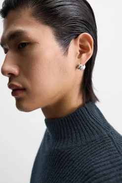 PENDIENTES Y EARCUFF PACK X NANUSHKA