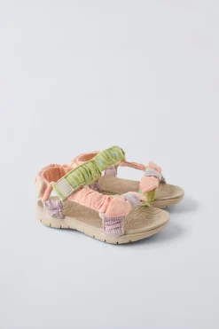 SANDALIA ESTAMPADA