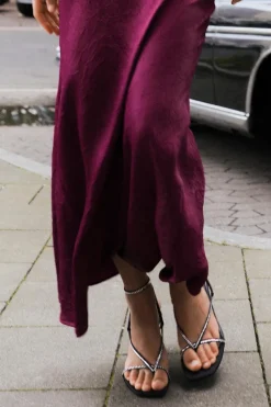 SANDALIA TACÓN BRILLOS