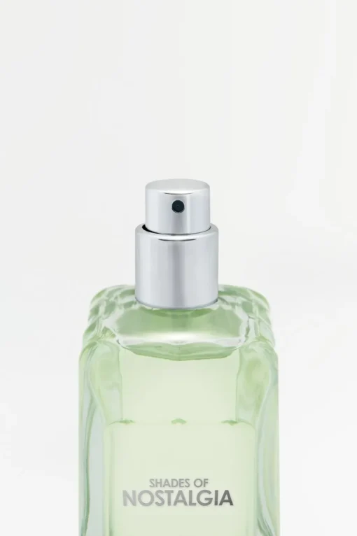 SHADES OF NOSTALGIA EDP 50ML (1.7 FL. OZ).