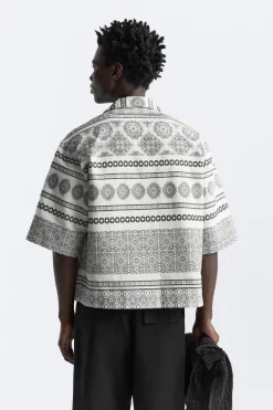 SOBRECAMISA JACQUARD GEOMÉTRICO