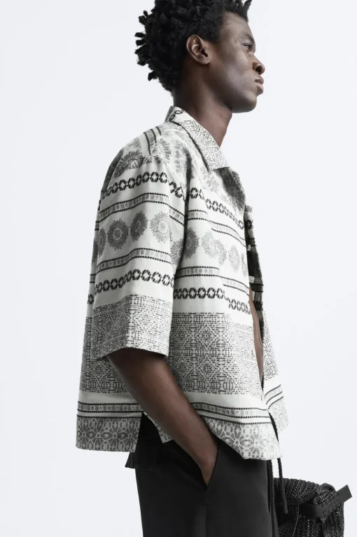 SOBRECAMISA JACQUARD GEOMÉTRICO