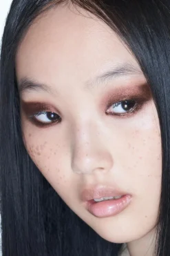 SOMBRA DE OJOS EN CREMA