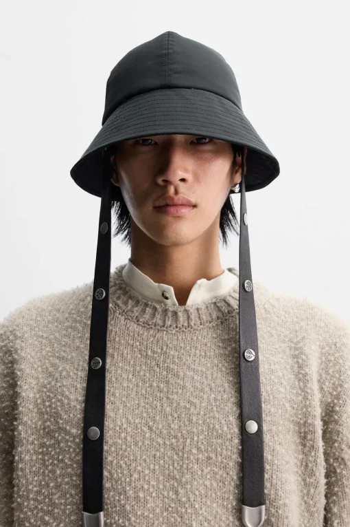 SOMBRERO BUCKET TÉCNICO X NANUSHKA