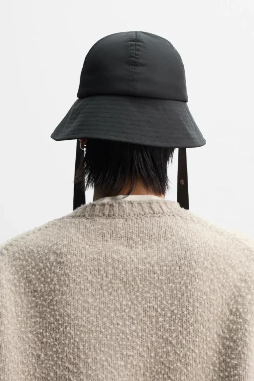 SOMBRERO BUCKET TÉCNICO X NANUSHKA