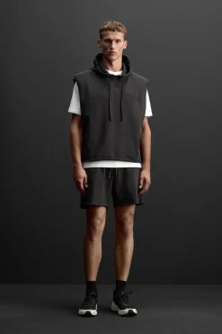 SUDADERA CAPUCHA BORDADO
