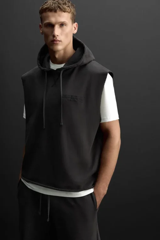 SUDADERA CAPUCHA BORDADO