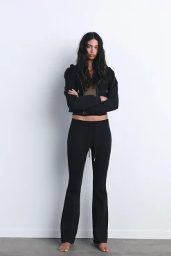 SUDADERA CROP INTERLOCK