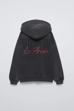 SUDADERA EFECTO LAVADO ESTAMPADA