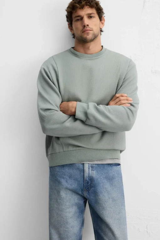 SUDADERA ESTRUCTURA ACOLCHADA