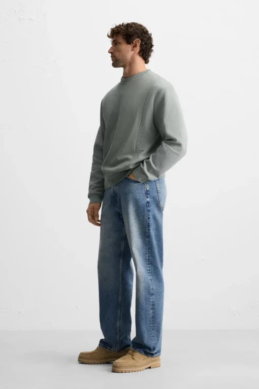 SUDADERA ESTRUCTURA ACOLCHADA