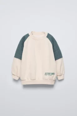 SUDADERA MANGAS ACOLCHADAS