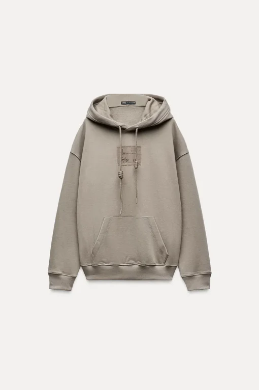 SUDADERA OVERSIZE ETIQUETA