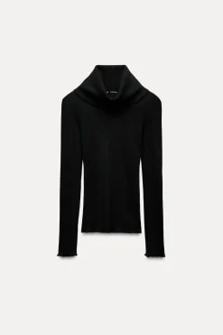 TOP CANALÉ CUELLO ALTO