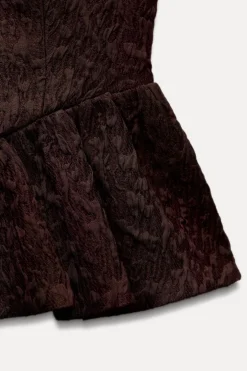TOP JACQUARD VOLANTE