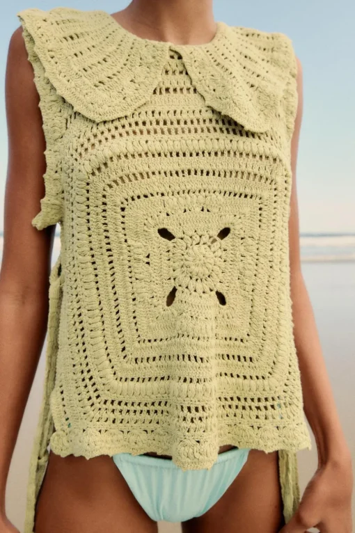 TOP PUNTO CROCHET LAZOS LATERALES