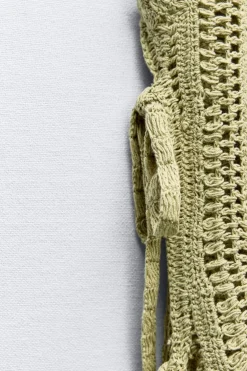 TOP PUNTO CROCHET LAZOS LATERALES