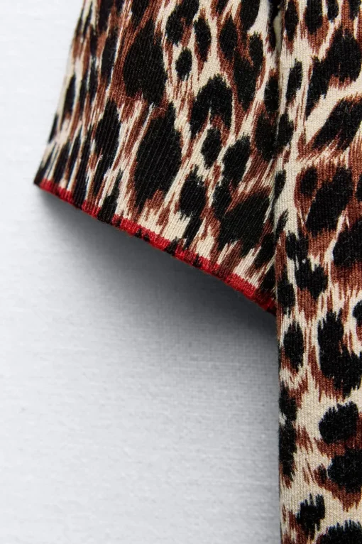 TOP PUNTO ESTAMPADO ANIMAL