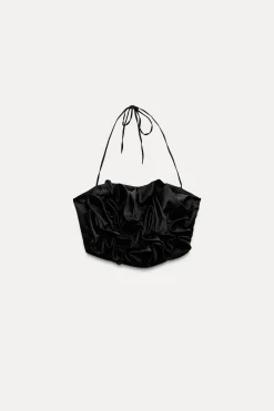 TOP SATINADO HALTER FLOR RELIEVE