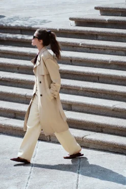TRENCH EFECTO ANTE