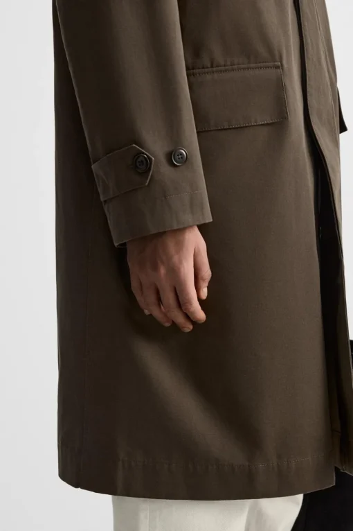 TRENCH EFECTO ENCERADO