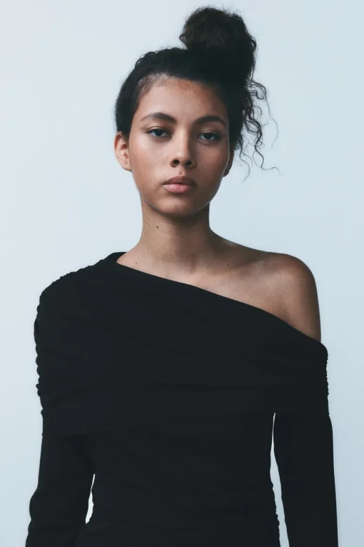 VESTIDO ASIMÉTRICO PLIEGUES
