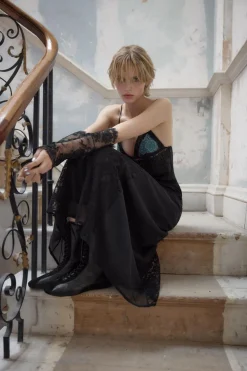 VESTIDO COMBINADO BORDADO ABALORIOS