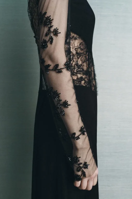 VESTIDO COMBINADO ENCAJE ABALORIOS
