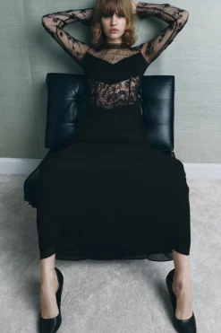 VESTIDO COMBINADO ENCAJE ABALORIOS
