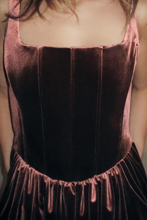 VESTIDO CORSETERO FRUNCES