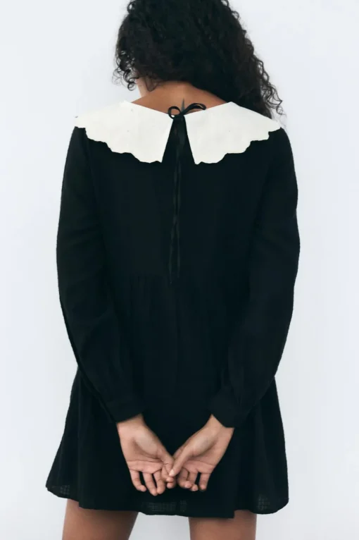 VESTIDO CORTO CUELLO BOBO