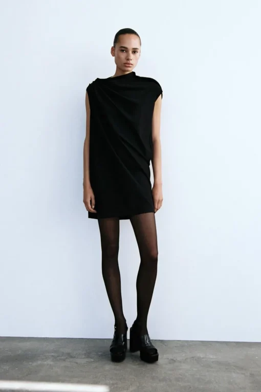 VESTIDO CORTO DRAPEADO
