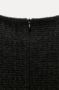 VESTIDO CORTO ESTRUCTURA