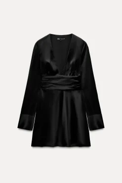 VESTIDO CORTO SATINADO