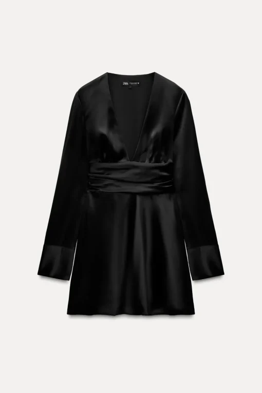 VESTIDO CORTO SATINADO