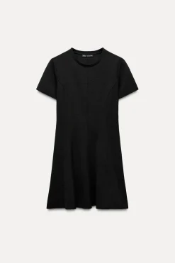 VESTIDO CORTO SKATER