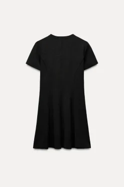 VESTIDO CORTO SKATER