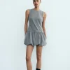 VESTIDO CORTO VOLUMEN