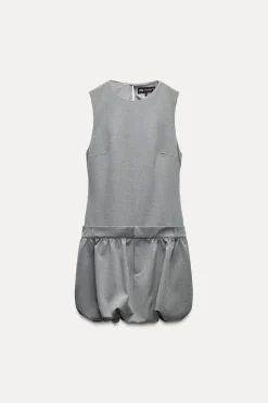 VESTIDO CORTO VOLUMEN