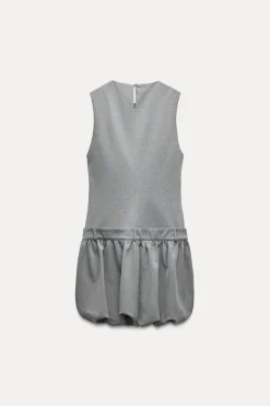 VESTIDO CORTO VOLUMEN