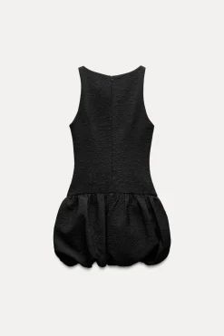VESTIDO CORTO VOLUMEN