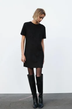 VESTIDO EFECTO ANTE BRILLOS