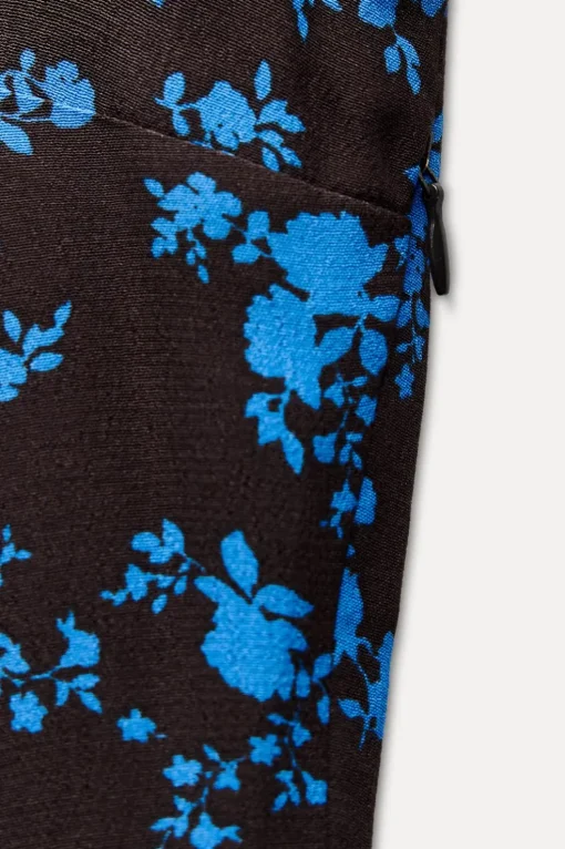 VESTIDO ESTAMPADO FLORES LAZOS