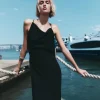 VESTIDO FLUIDO ASIMÉTRICO