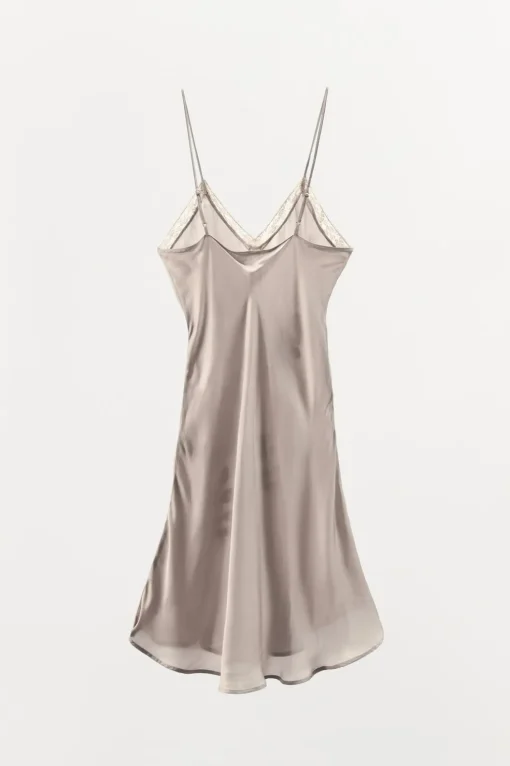 VESTIDO LENCERO BORDADOS ABALORIOS