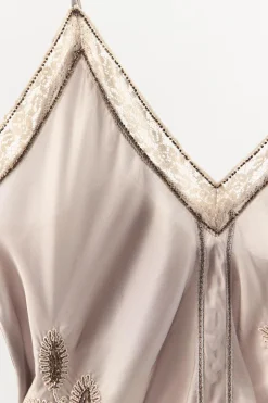 VESTIDO LENCERO BORDADOS ABALORIOS