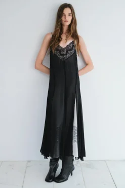 VESTIDO LENCERO ENCAJE ZW COLLECTION