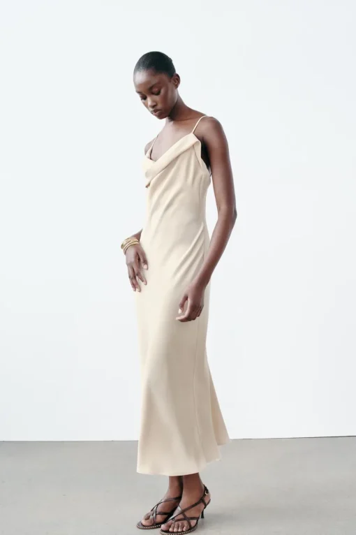 VESTIDO LENCERO SATINADO